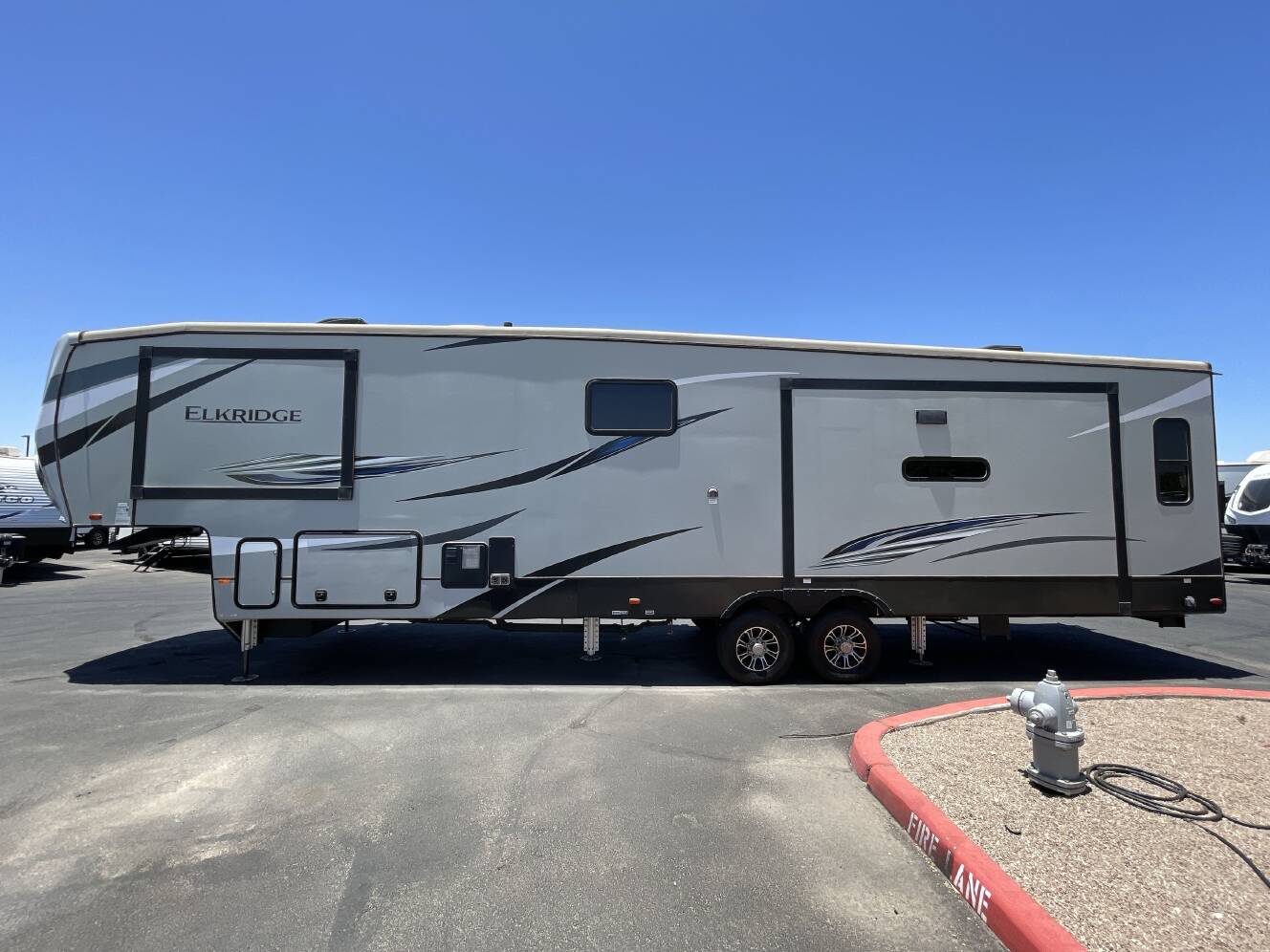 A photo of this 2021 Heartland ELKRIDGE 37BAR