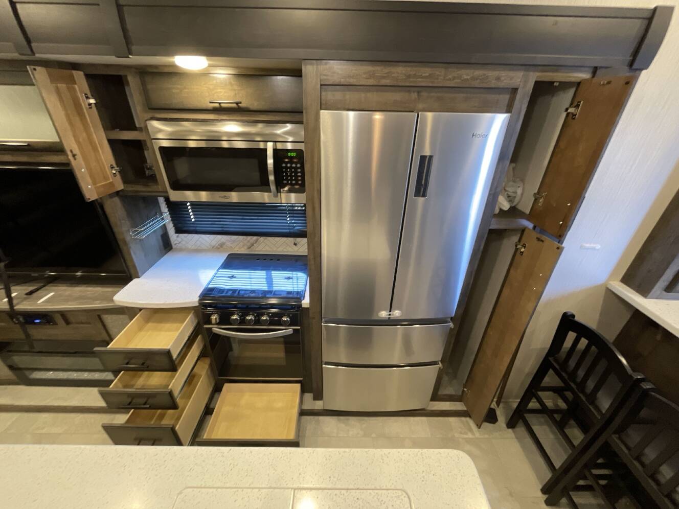 A photo of this 2021 Heartland ELKRIDGE 37BAR
