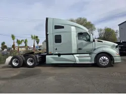 2021 KENWORTH T680