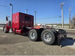 2022 PETERBILT 389