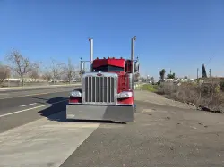 2022 PETERBILT 389