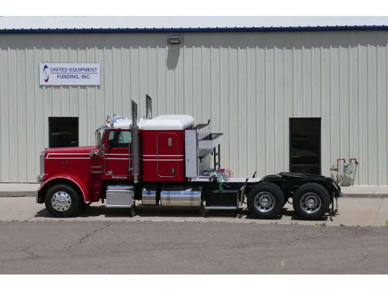 2021 PETERBILT 389