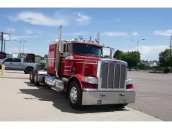 2021 PETERBILT 389