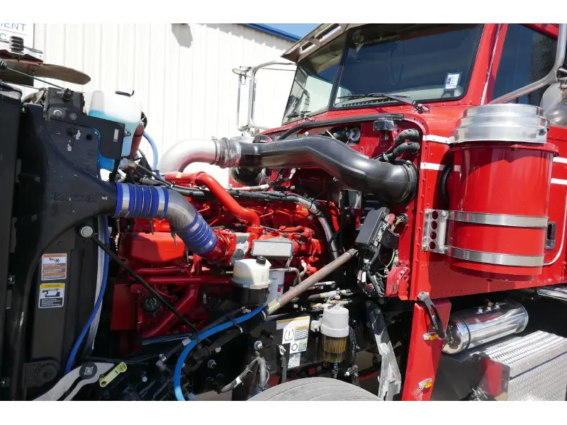 2021 PETERBILT 389