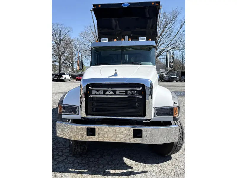 2026 MACK GRANITE