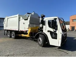 2026 MACK LR613