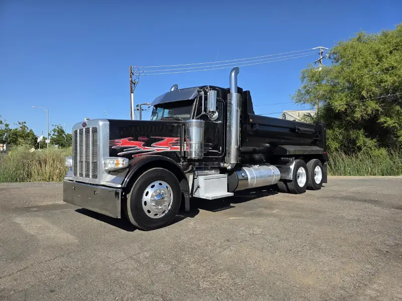 2014 PETERBILT 388