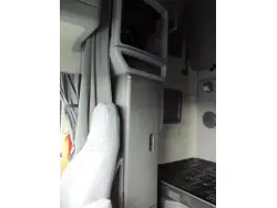 2020 VOLVO VNL64T760