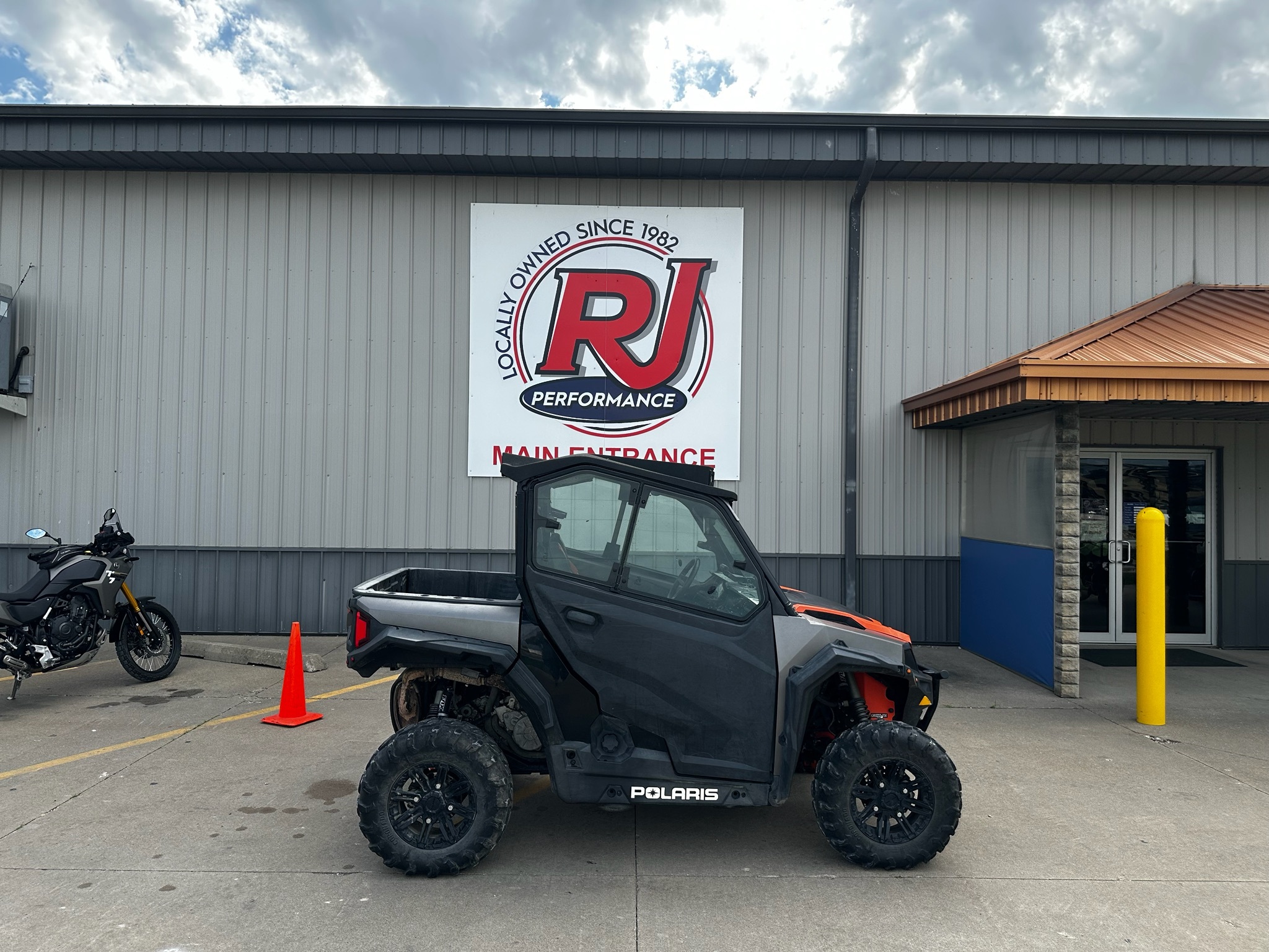2017 Polaris General 1000 EPS Deluxe in ottumwa IA