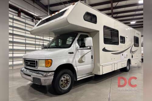 2004 Thor Motor Coach FOUR WINDS 28A in hudsonville MI