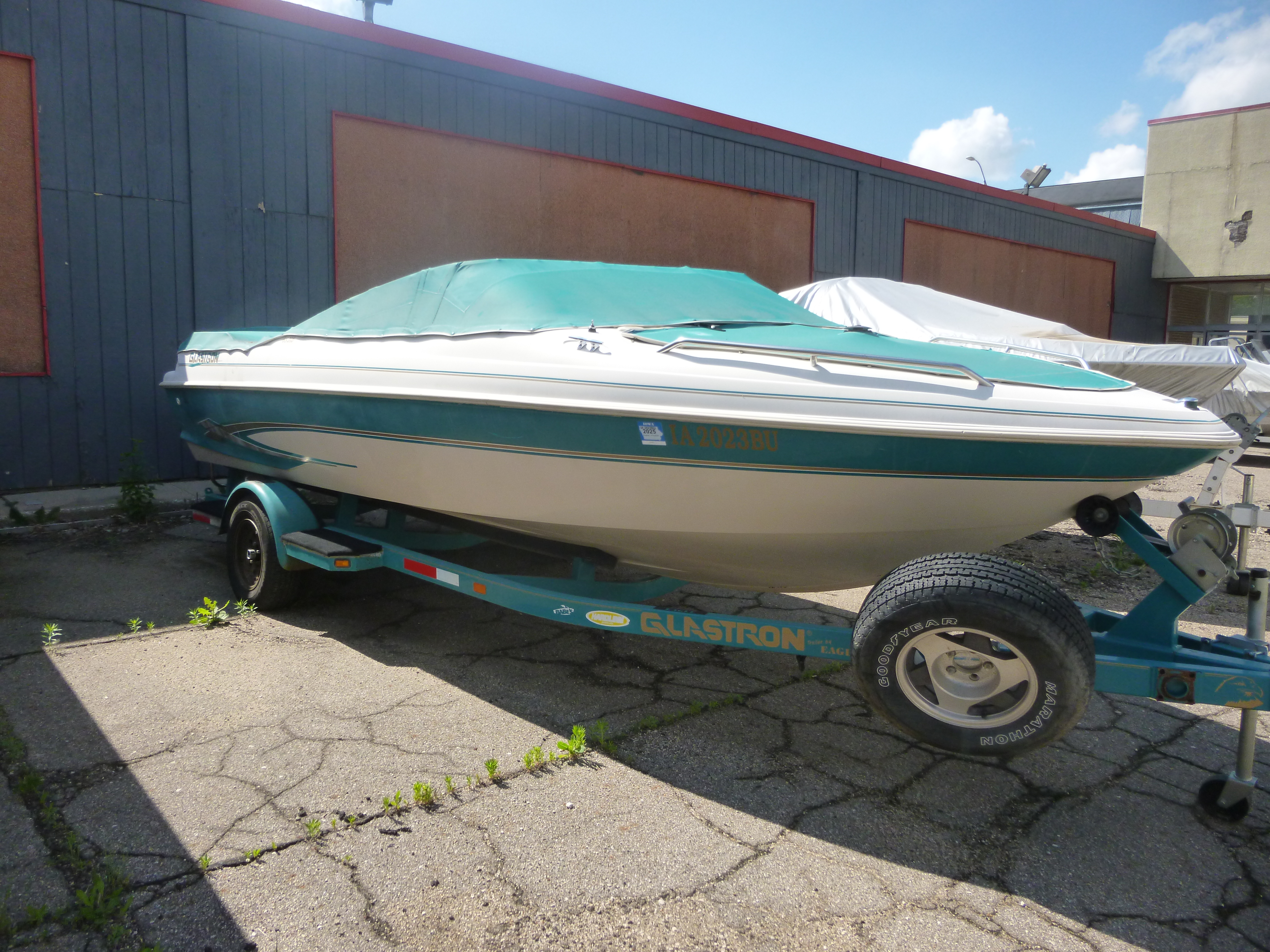 1998 Glastron GS 205 in algona IA