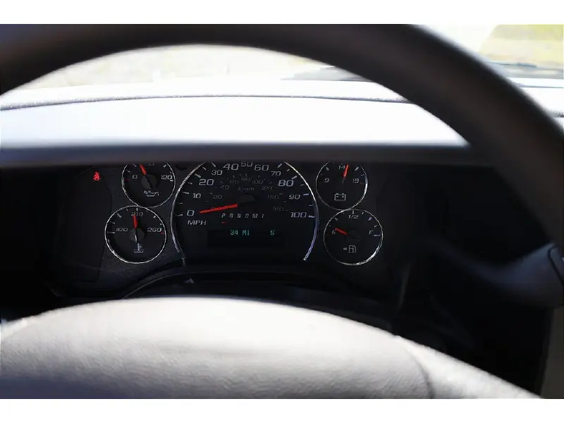 2025 CHEVROLET Express 2500