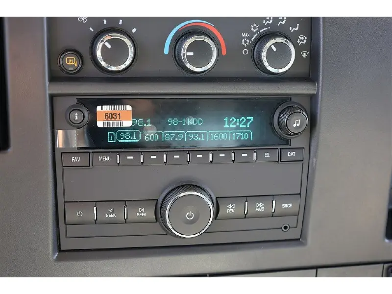 2025 CHEVROLET Express 2500