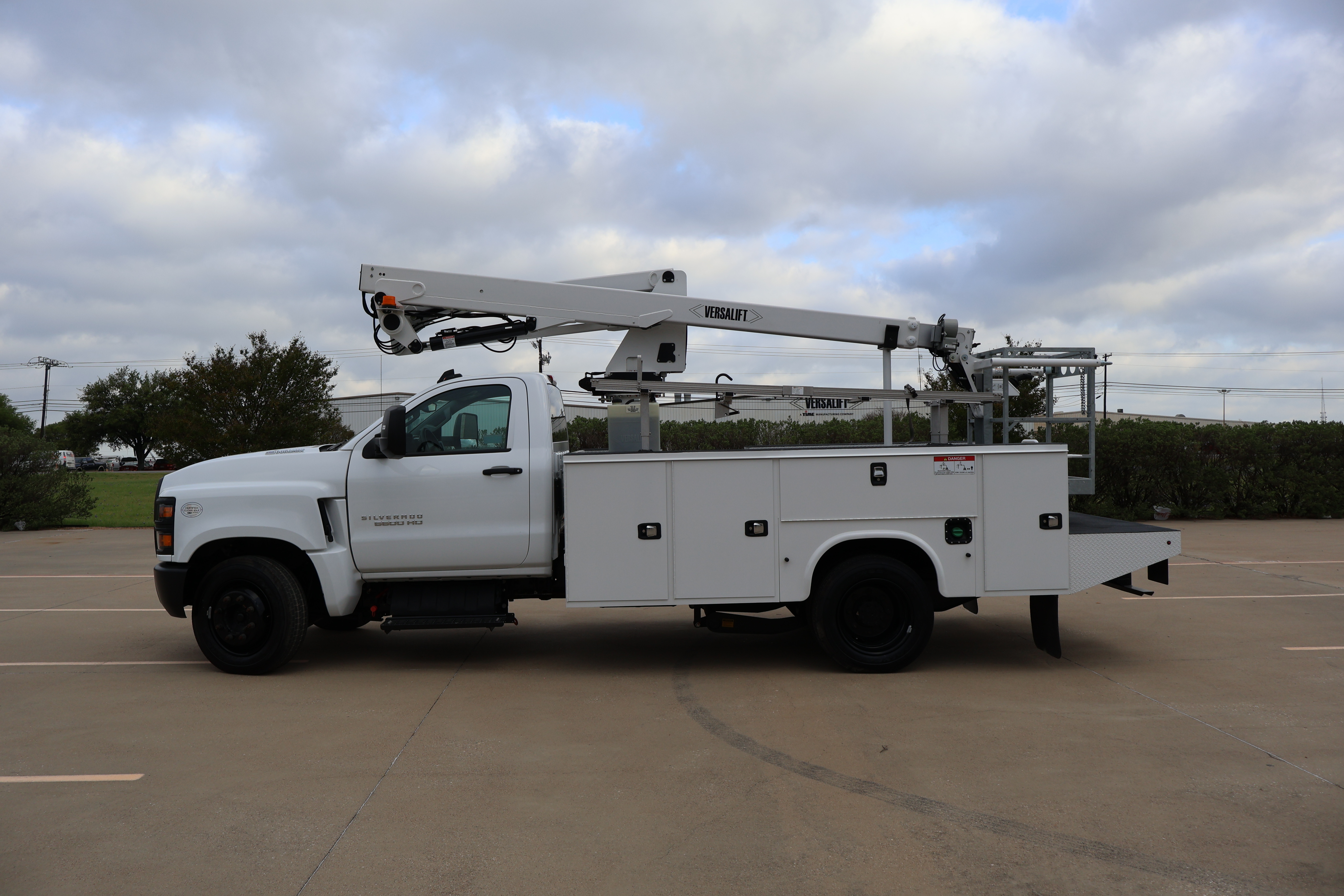 2023 CHEVROLET 5500 in Waco, TX