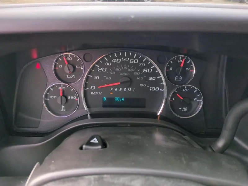 2025 GMC SAVANA 2500