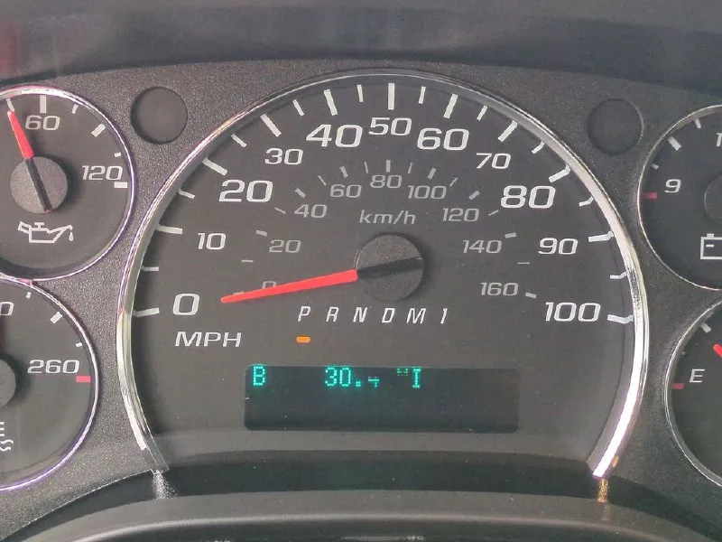 2025 GMC SAVANA 2500