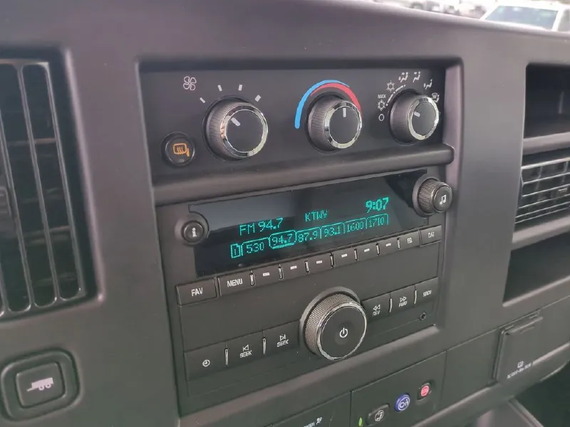 2025 GMC SAVANA 2500