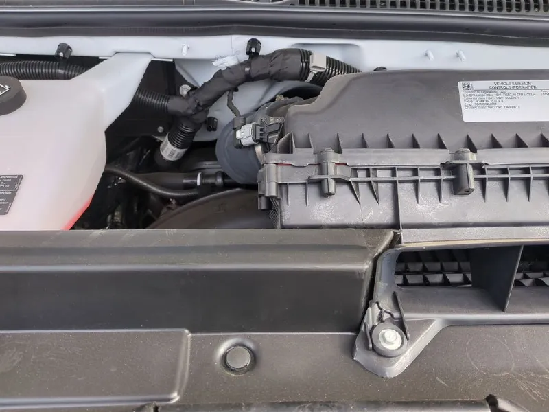 2025 GMC SAVANA 2500