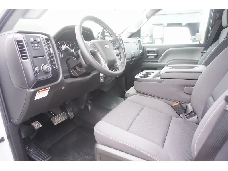 2024 CHEVROLET Silverado 6500HD