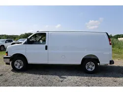 2025 CHEVROLET Express 3500
