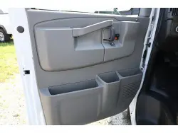 2025 CHEVROLET Express 3500