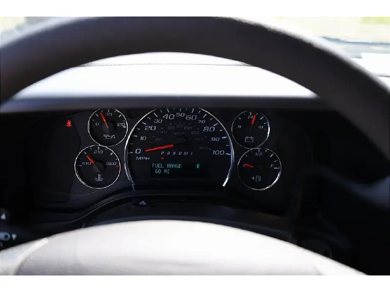 2025 CHEVROLET Express 3500