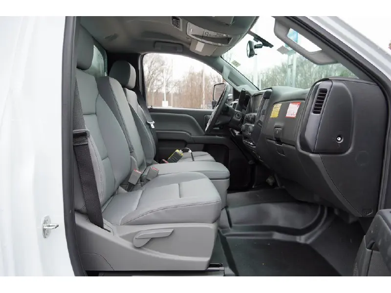 2024 CHEVROLET Silverado 6500HD