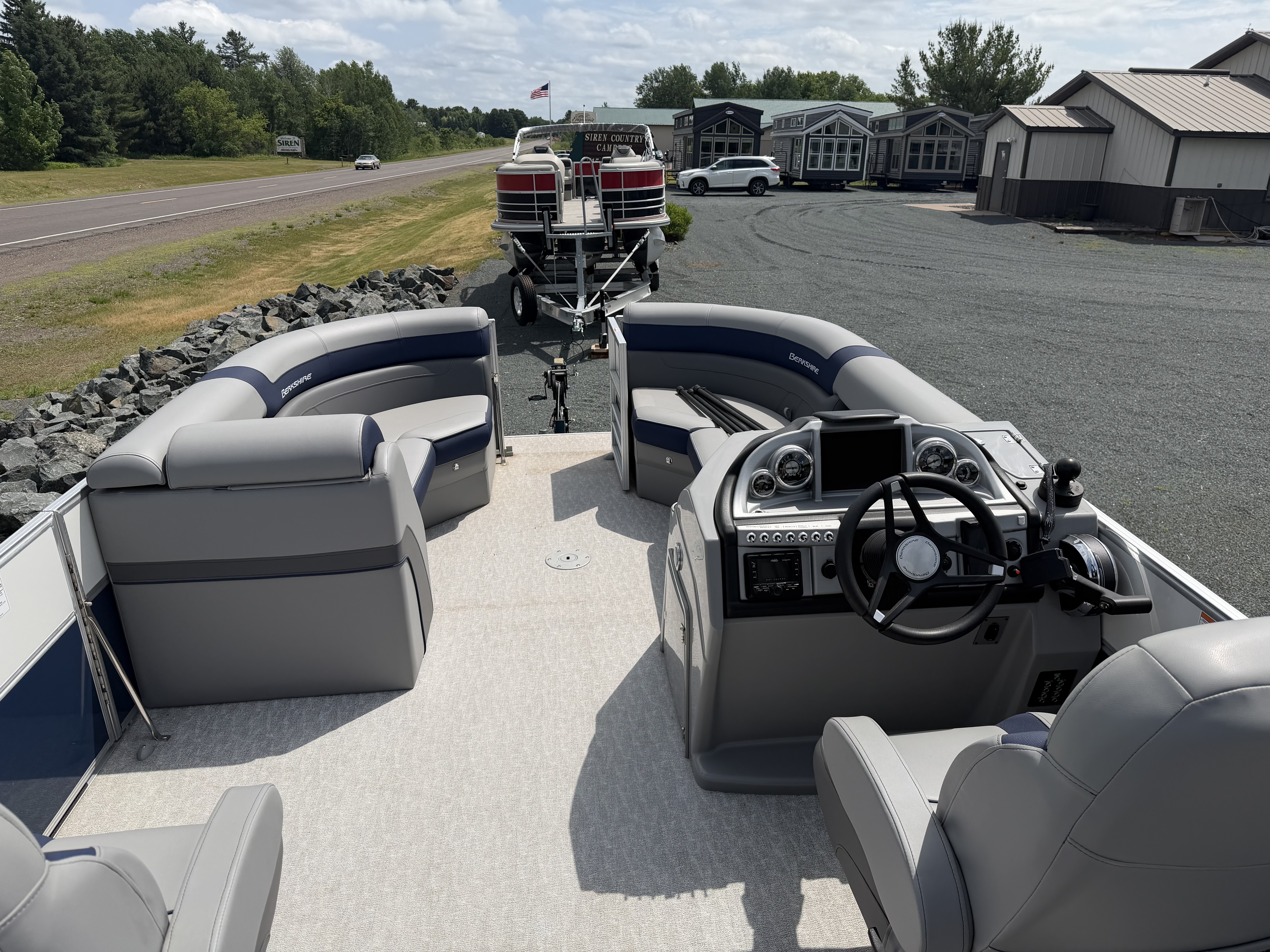 2023 Berkshire 24RFX CTS in siren WI
