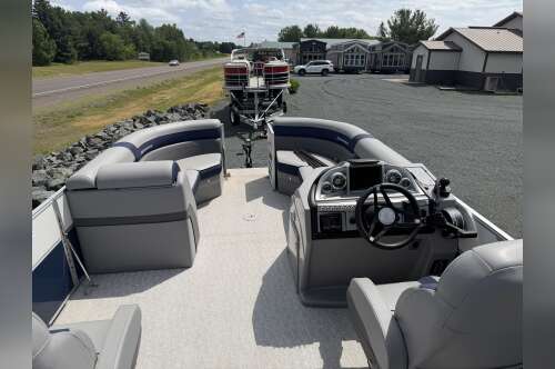2023 Berkshire 24RFX CTS in siren WI