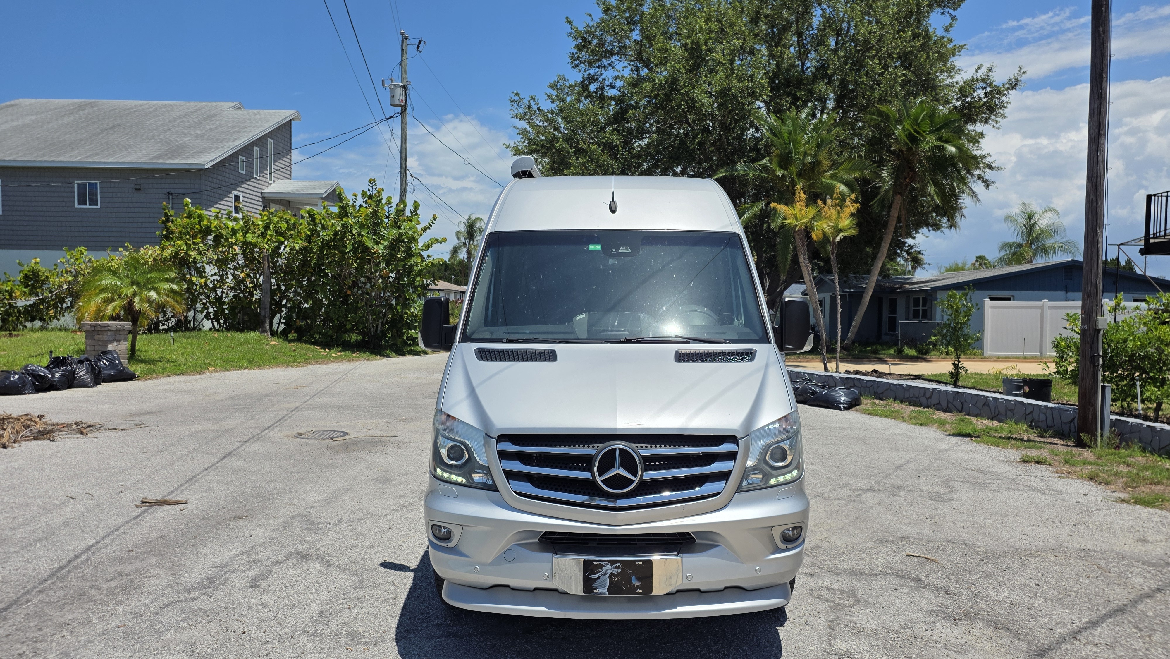 2017 Airstream INTERSTATE 24 GRAND TOUR EXT in hudson FL