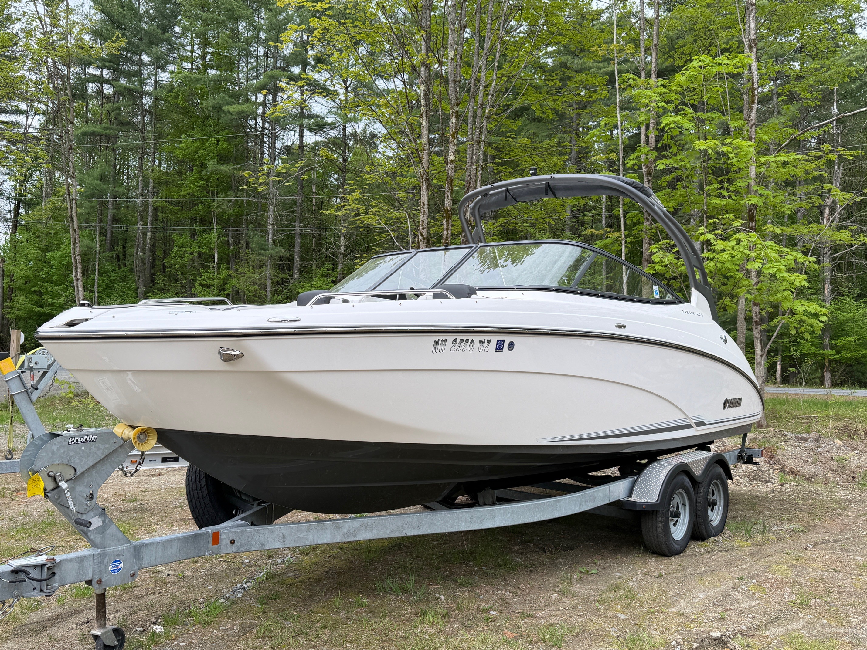 2018 Yamaha 242 E-SERIES in bolton landing NY