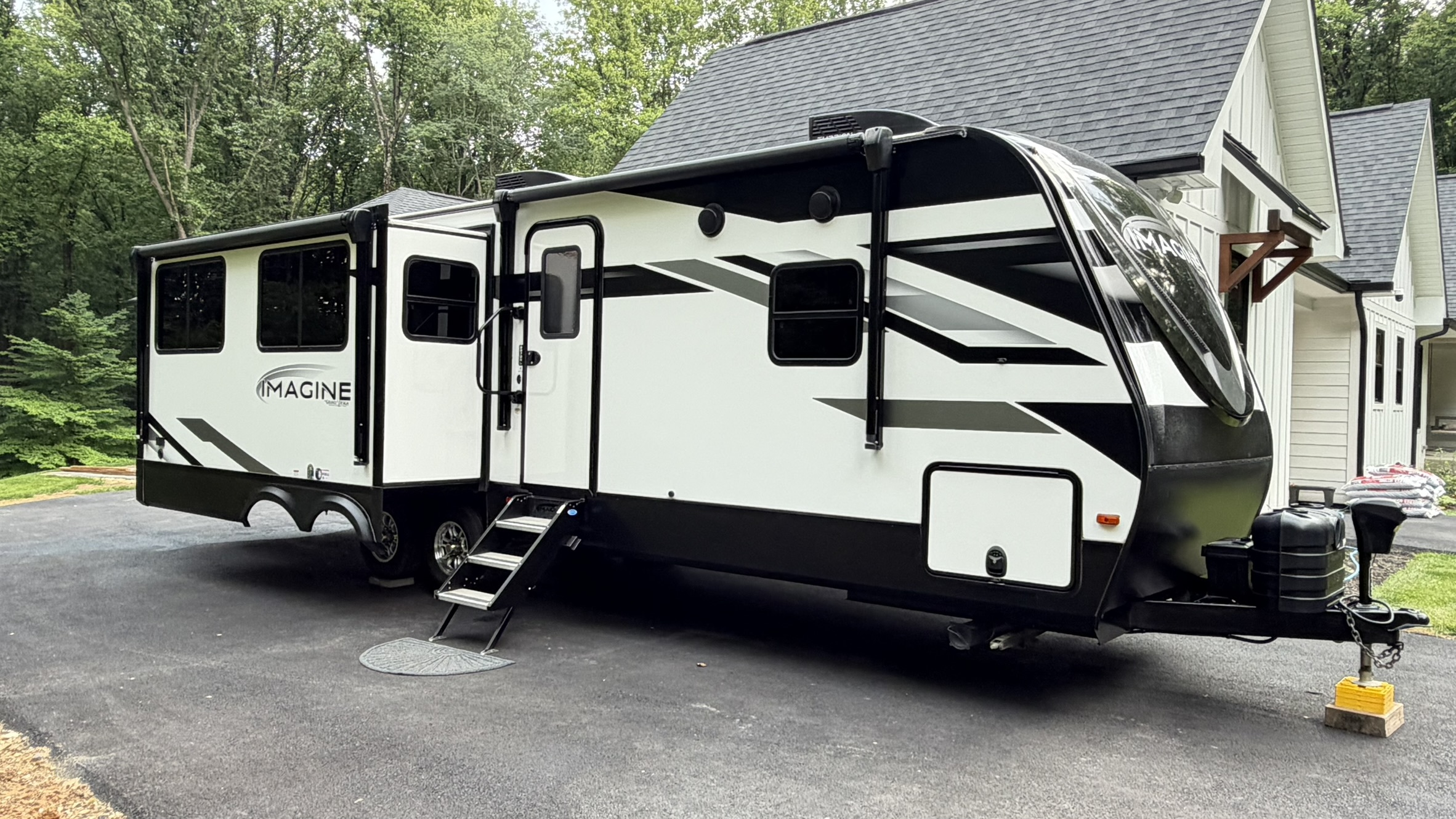 2022 Grand Design IMAGINE 2970RL RV