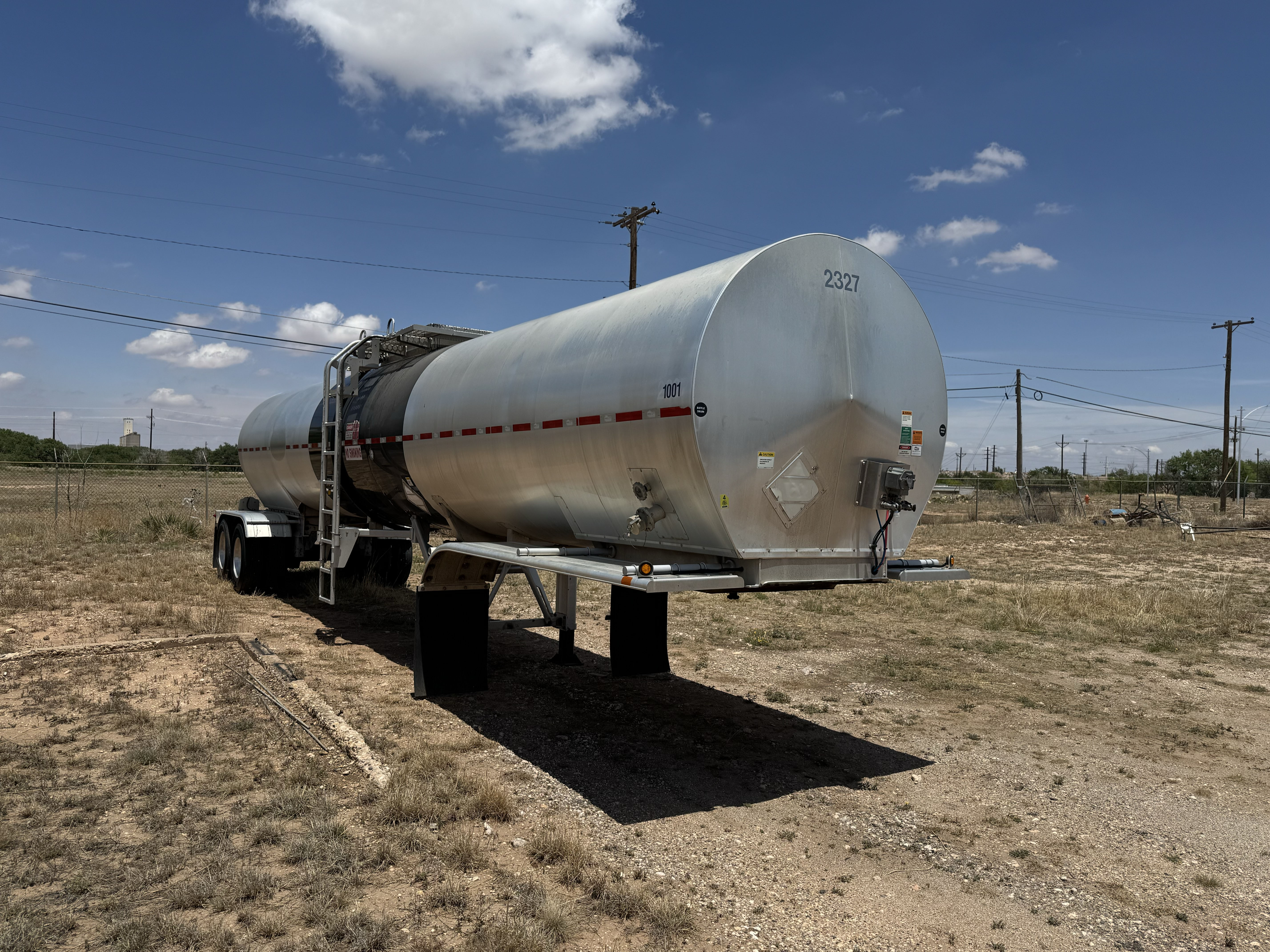 2022 MAC LTT 7500 Gallons Aluminum Asphalt Tanker in Lubock, TX