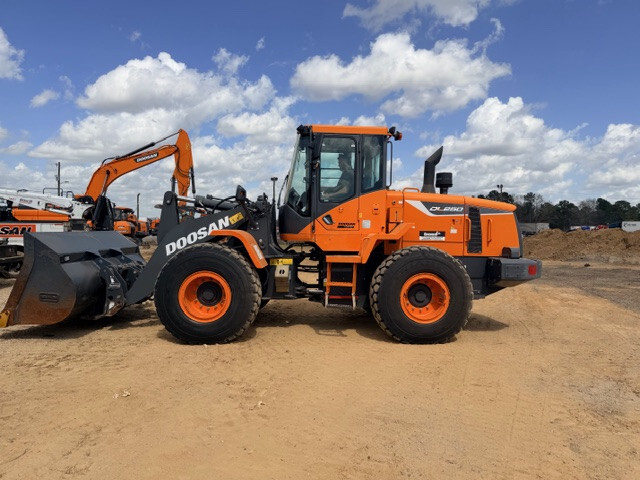 2022 Doosan Construction DL250-5 in Jackson, MS