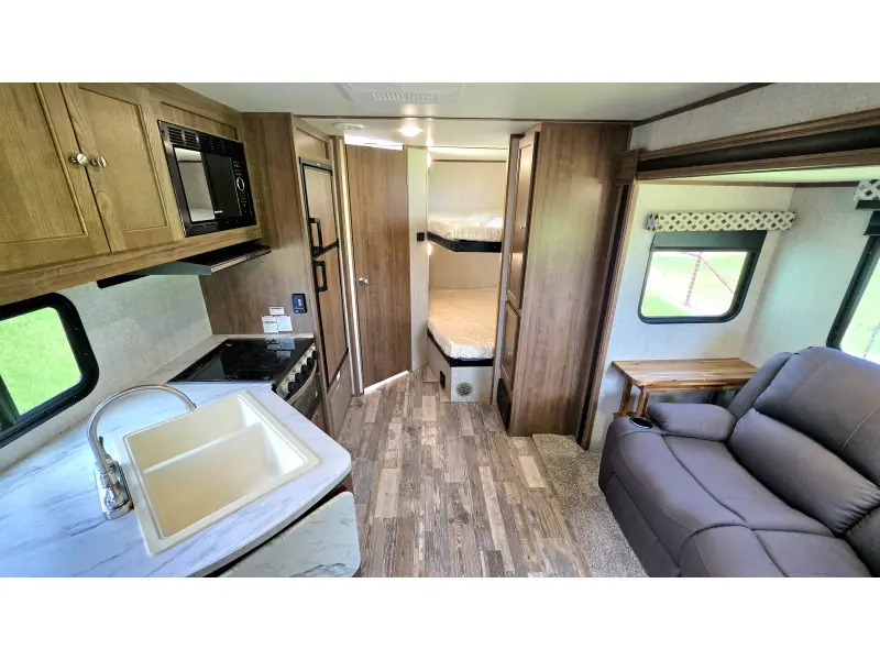 2020 Gulf Stream STREAMLITE 25BHS