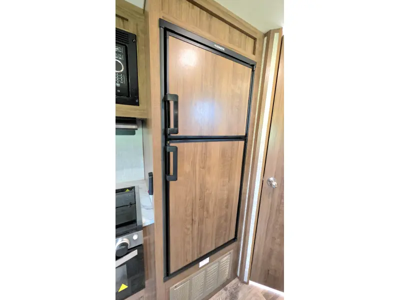 2020 Gulf Stream STREAMLITE 25BHS