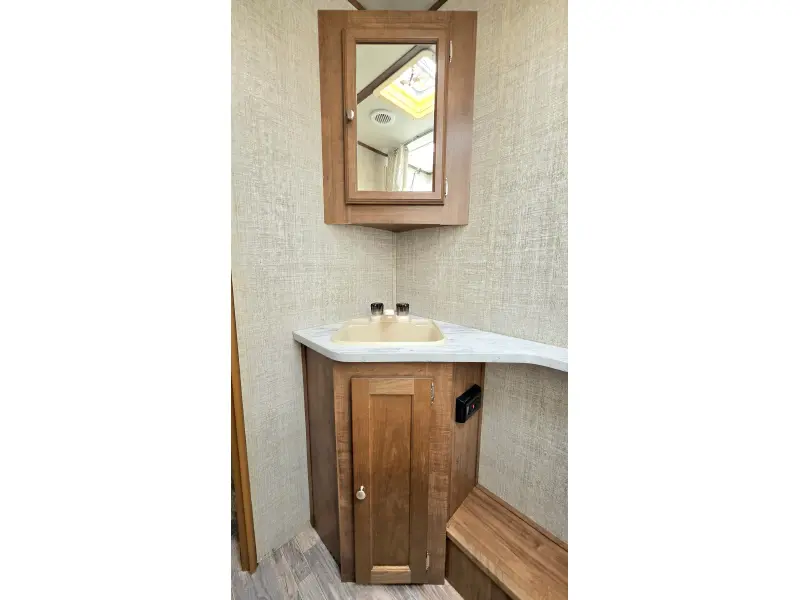 2020 Gulf Stream STREAMLITE 25BHS