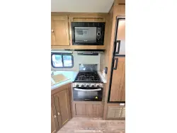 2020 Gulf Stream STREAMLITE 25BHS