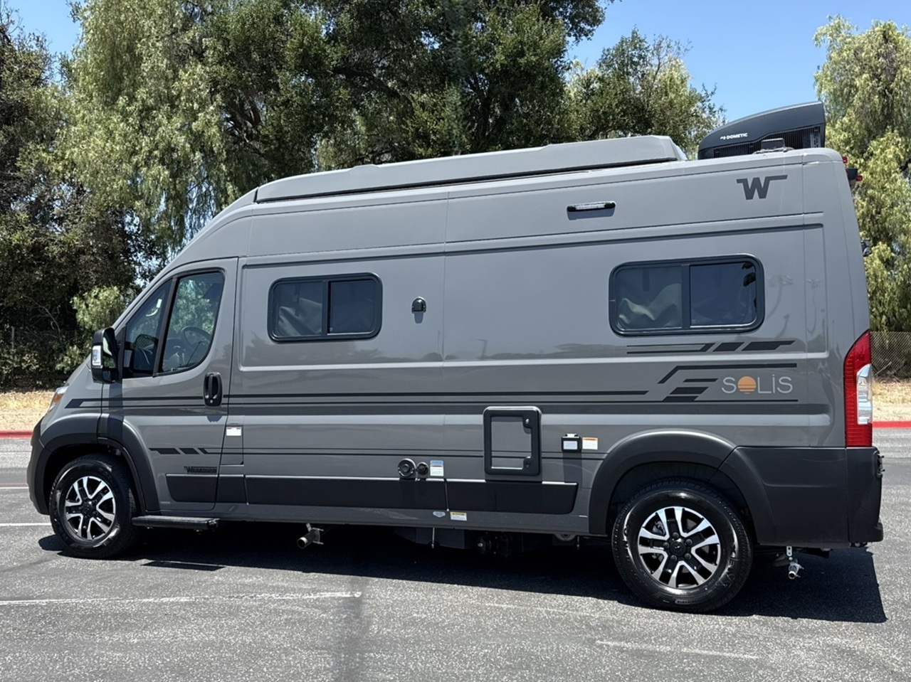 2027 Winnebago SOLIS 59P in thousand oaks CA