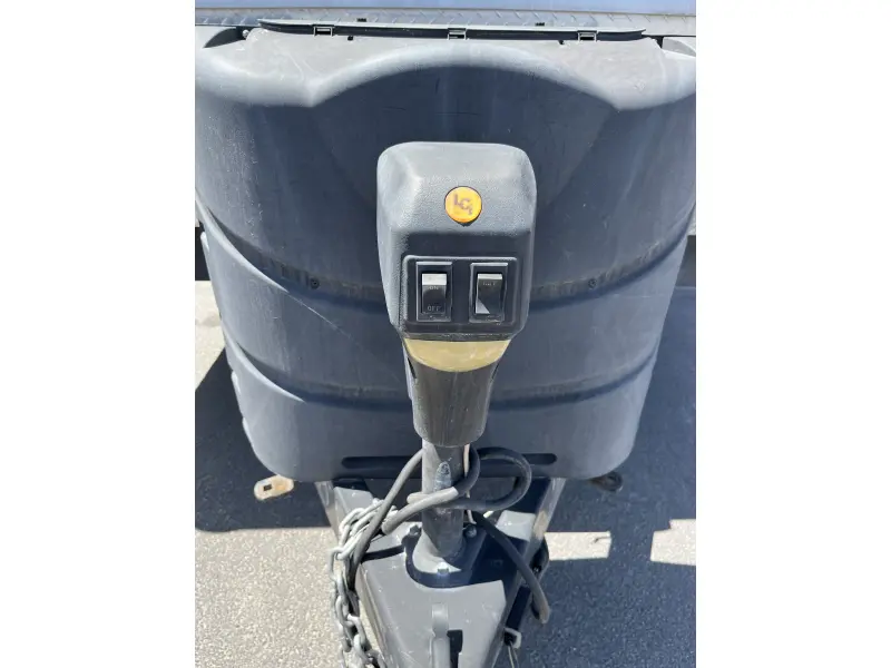 2017 CROSSROADS ZINGER 25BH