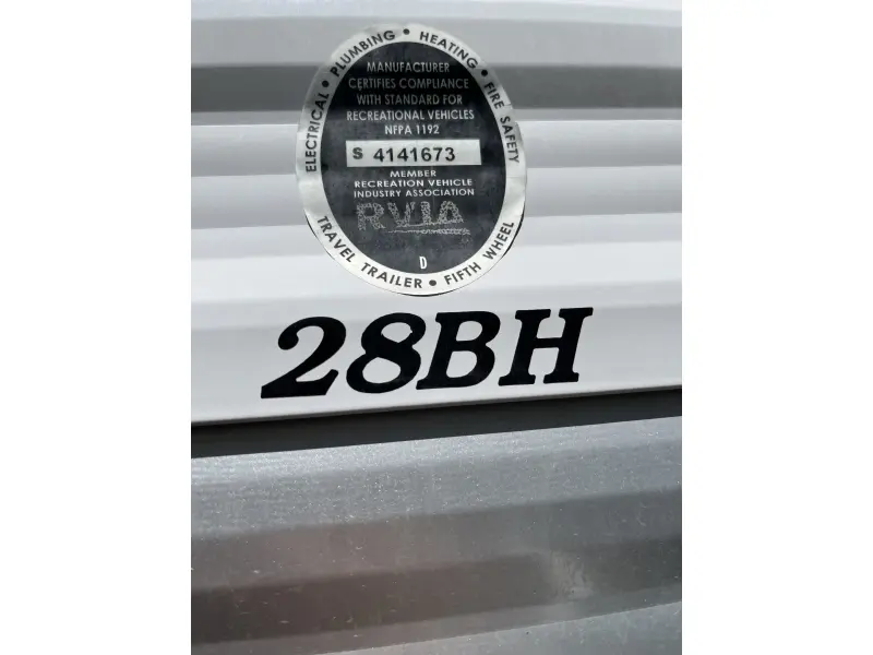 2017 CROSSROADS ZINGER 25BH