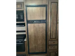 2017 CROSSROADS ZINGER 25BH