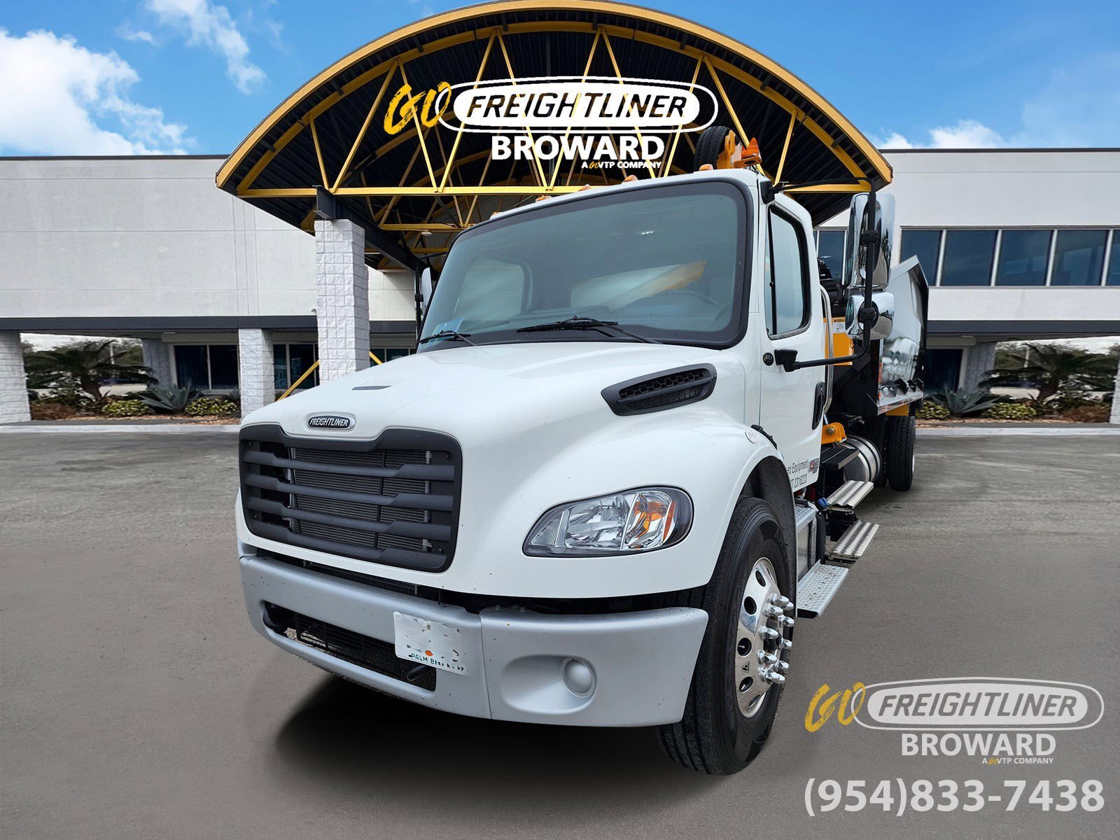 2027 FREIGHTLINER BUSINESS CLASS M2 106 in Pompano Beach, FL