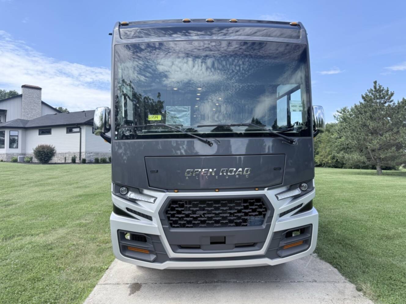 A photo of this 2026 Tiffin Motorhomes ALLEGRO OPEN ROAD 36LA