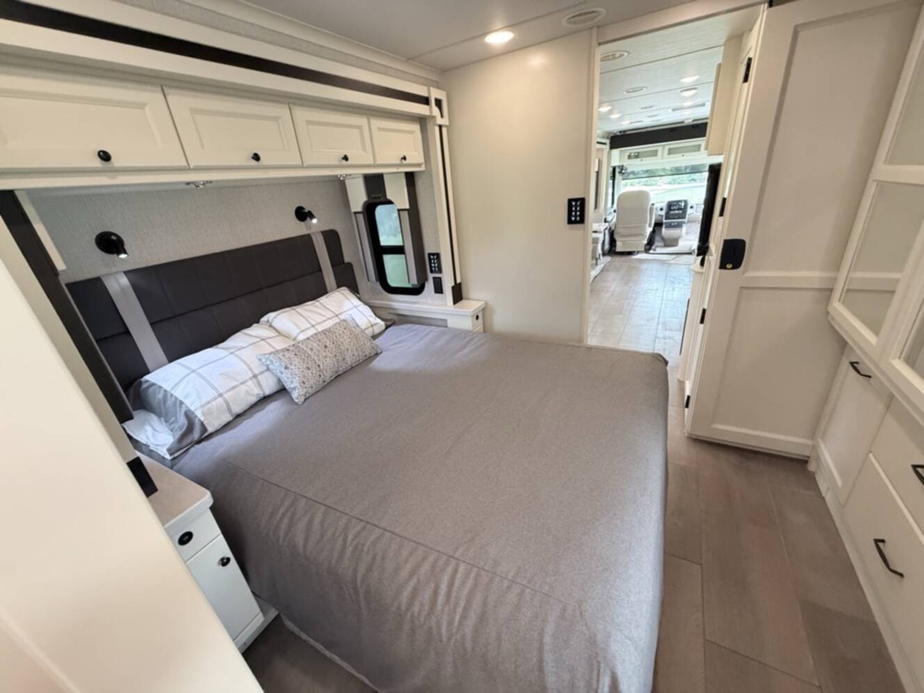 A photo of this 2026 Tiffin Motorhomes ALLEGRO OPEN ROAD 36LA