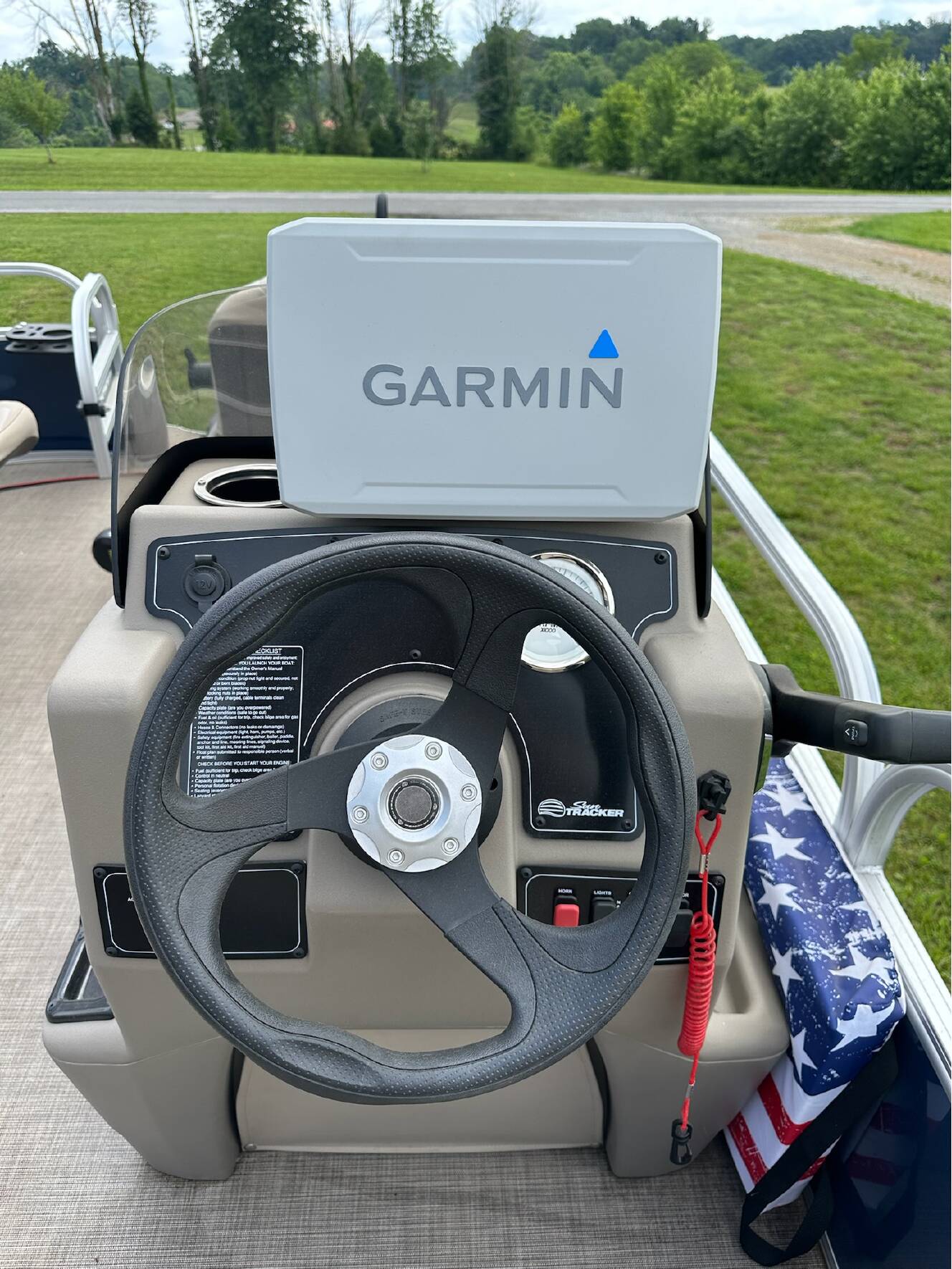 A photo of this 2025 Sun Tracker Bass Buggy 16 Xl Select