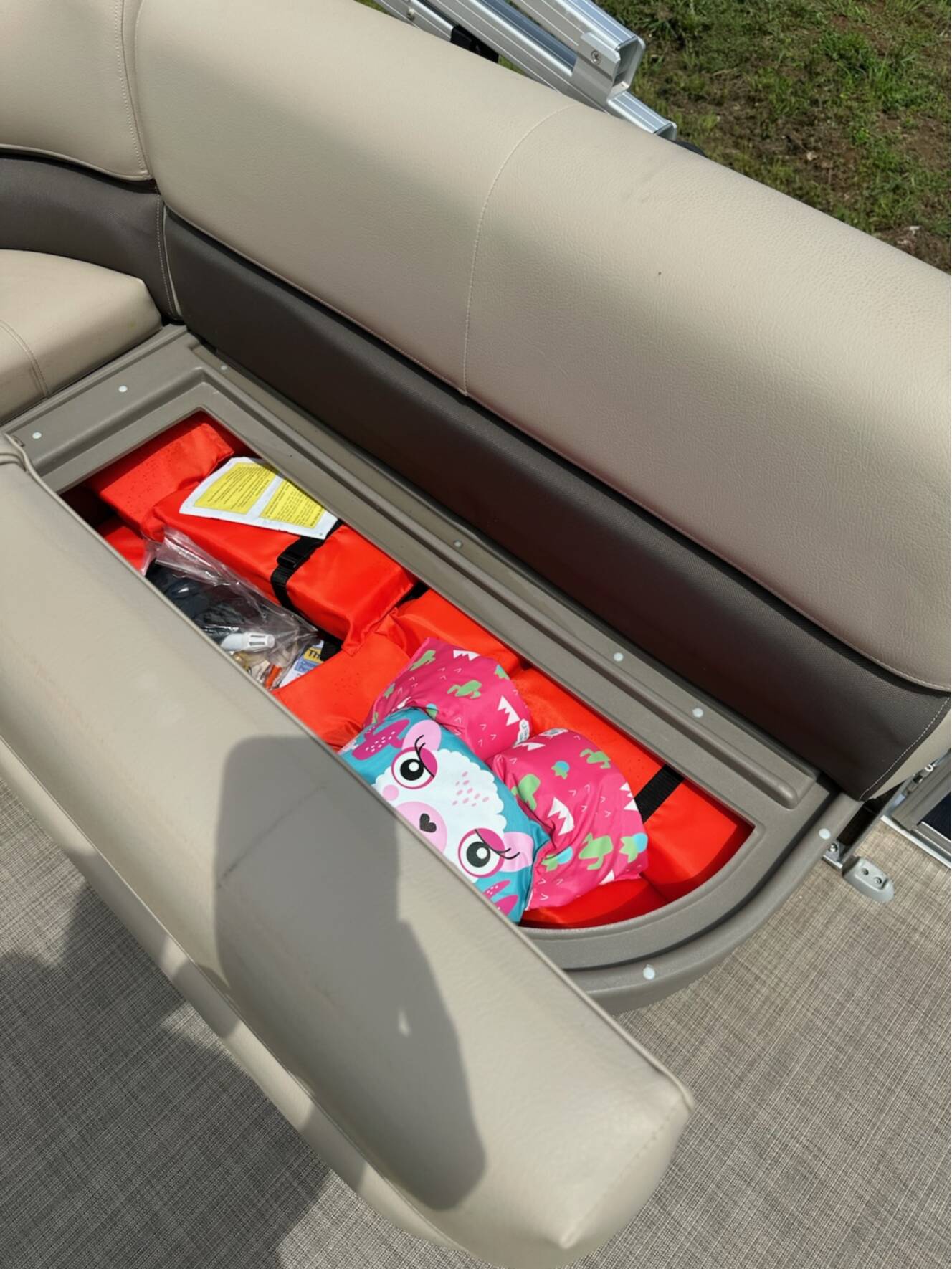 A photo of this 2025 Sun Tracker Bass Buggy 16 Xl Select