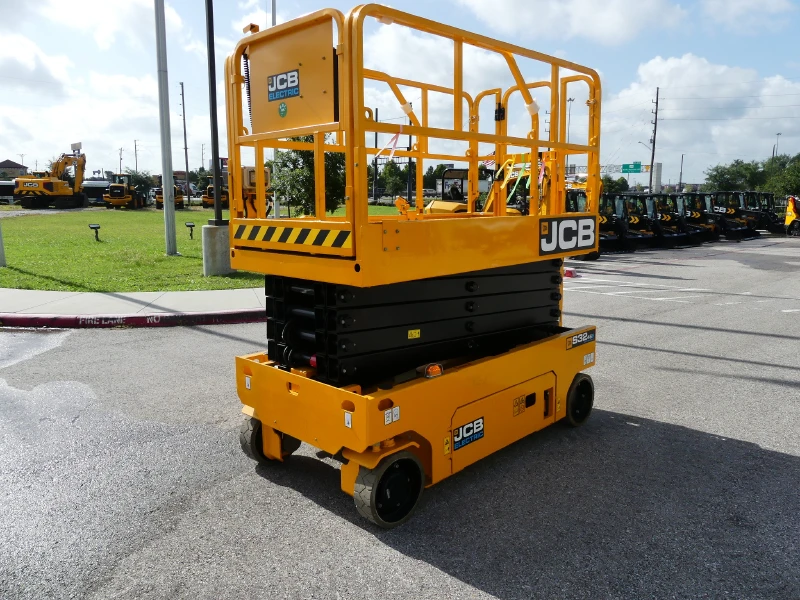 2025 JCB S3246E