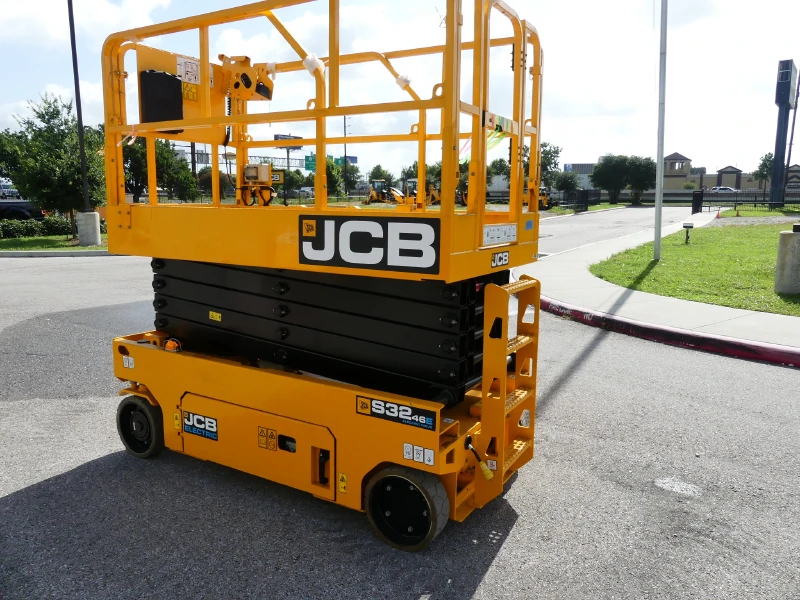 2025 JCB S3246E