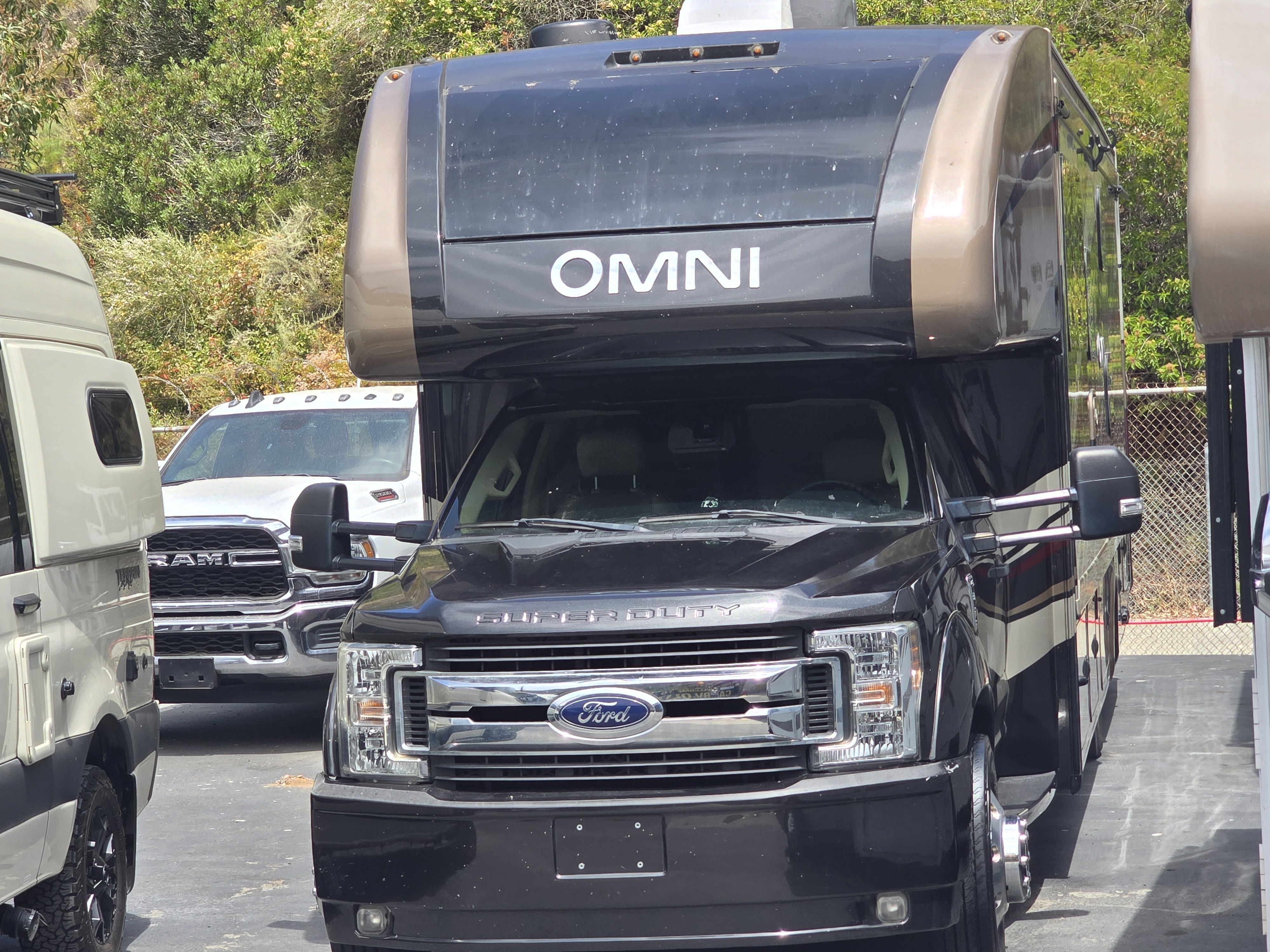 2020 Thor Motor Coach OMNI in laguna beach CA